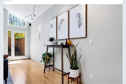 2438 NW Thurman St, Portland, OR 97210 - Photo 15