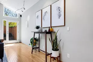 2438 NW Thurman St, Portland, OR 97210 - Photo 15