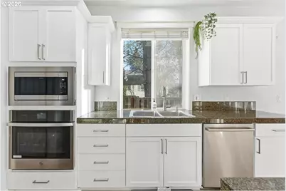 3775 NW Hilton Head Ter, Portland, OR 97229 - Photo 9