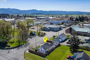 104 Delmonte Ave, Tillamook, OR 97141 - Photo 35