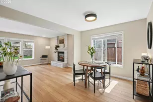 358 SE 69th Ave, Hillsboro, OR 97123 - Photo 9