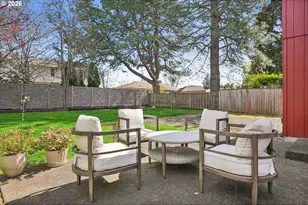 358 SE 69th Ave, Hillsboro, OR 97123 - Photo 29