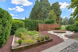 1843 NW St Andrews Dr, McMinnville, OR 97128 - Photo 39