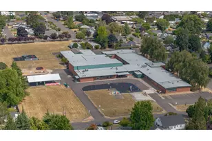 1843 NW St Andrews Dr, McMinnville, OR 97128 - Photo 47