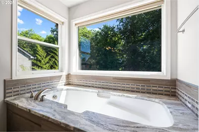 4000 SW 30th Dr, Gresham, OR 97080 - Photo 27