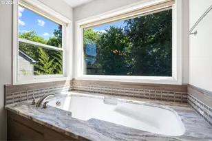 4000 SW 30th Dr, Gresham, OR 97080 - Photo 27