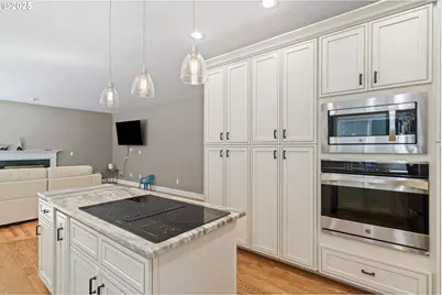 4000 SW 30th Dr, Gresham, OR 97080 - Photo 15