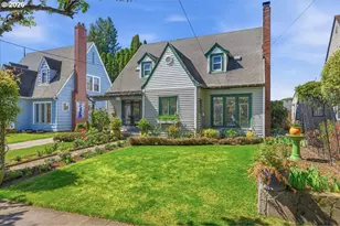 611 SE Peacock Ln, Portland, OR 97214 - Photo 39