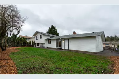 12903 NE Stanton St, Portland, OR 97230 - Photo 23