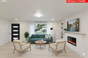 12903 NE Stanton St, Portland, OR 97230 - Photo 3