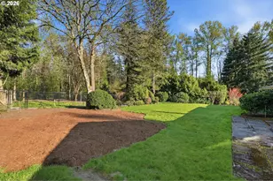 8620 SW 80th Ave, Portland, OR 97223 - Photo 33