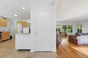 8620 SW 80th Ave, Portland, OR 97223 - Photo 7