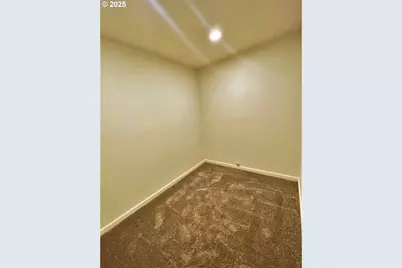 379 Mill St, Sumpter, OR 97877 - Photo 17