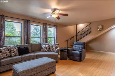 2245 Eagle Loop, Sutherlin, OR 97479 - Photo 5