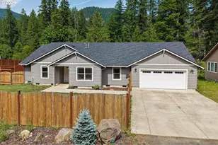 202 Edgewater Dr, Carson, WA 98610 - Photo 3