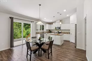 202 Edgewater Dr, Carson, WA 98610 - Photo 7