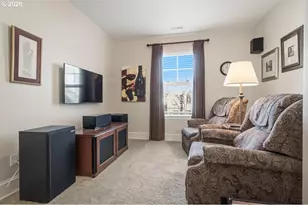 13346 SW Shakespeare St, Tigard, OR 97224 - Photo 23