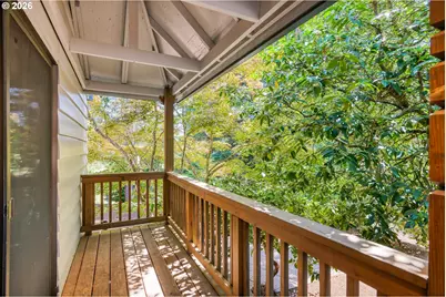 8000 SW Wareham Cir, Portland, OR 97223 - Photo 15