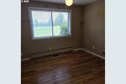 2215 Country Club Ter, Woodburn, OR 97071 - Photo 11