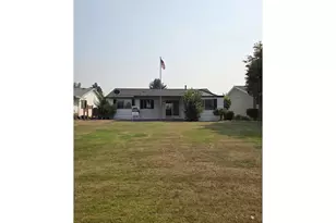 2215 Country Club Terrace, Woodburn, OR 97071 - Photo 27