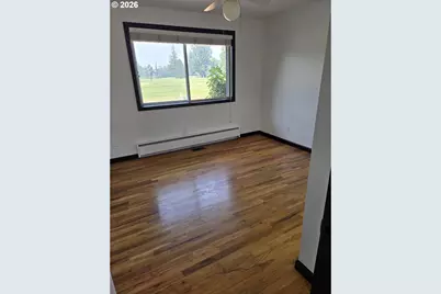 2215 Country Club Ter, Woodburn, OR 97071 - Photo 15