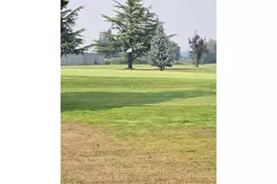 2215 Country Club Terrace, Woodburn, OR 97071 - Photo 19