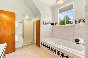 830 NE 157th Ave, Portland, OR 97230 - Photo 31