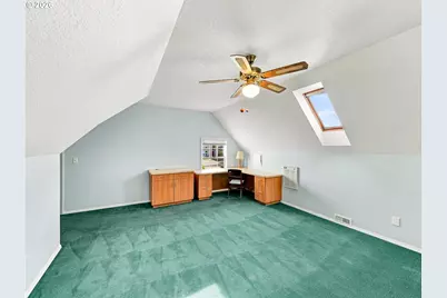 830 NE 157th Ave, Portland, OR 97230 - Photo 29