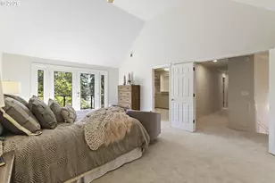18370 River Edge Ln, Lake Oswego, OR 97034 - Photo 25