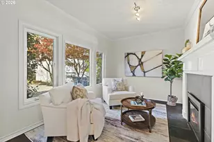18370 River Edge Ln, Lake Oswego, OR 97034 - Photo 11