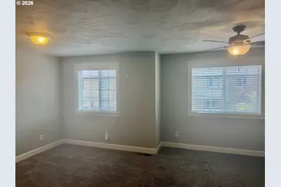 1126 W 6th Ave, Junction City, OR 97448 - Photo 31