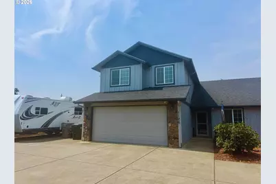 1126 W 6th Ave, Junction City, OR 97448 - Photo 3