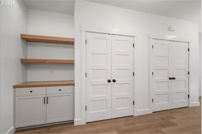 25323 E Broadway Ave, Veneta, OR 97487 - Photo 9