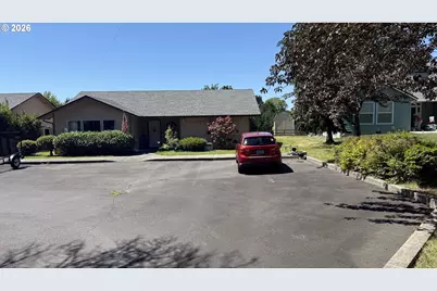 3205 Pacific Way, Longview, WA 98632 - Photo 3