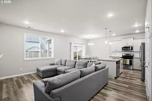 56 Shore Dr, Saint Helens, OR 97051 - Photo 3