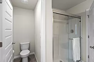 56 Shore Dr, Saint Helens, OR 97051 - Photo 17