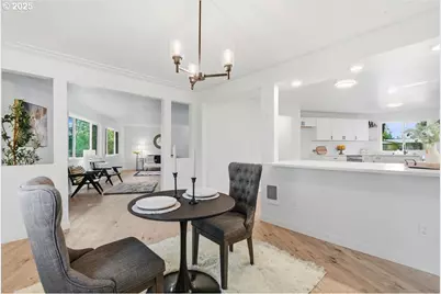 153 Green Acres Dr, Castle Rock, WA 98611 - Photo 11