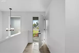 153 Green Acres Dr, Castle Rock, WA 98611 - Photo 5