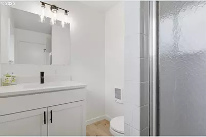 153 Green Acres Dr, Castle Rock, WA 98611 - Photo 17