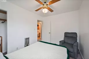 324 Colorado St, Longview, WA 98632 - Photo 11