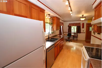 88519 Periwinkle Rd, Springfield, OR 97478 - Photo 15