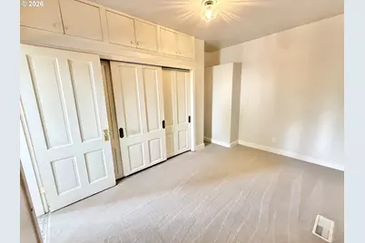 326 SW Elmwood Ave, McMinnville, OR 97128 - Photo 23