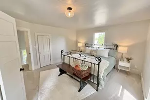 326 SW Elmwood Ave, McMinnville, OR 97128 - Photo 31