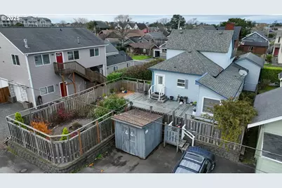 911 1st Ave, Seaside, OR 97138 - Photo 29