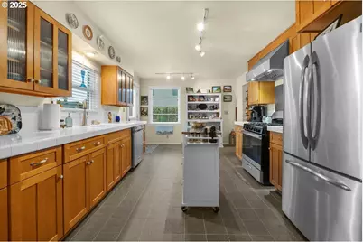 911 1st Ave, Seaside, OR 97138 - Photo 15