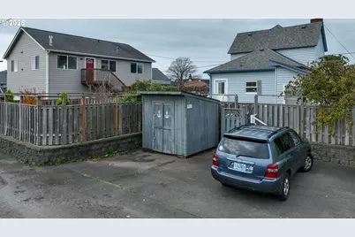 911 1st Ave, Seaside, OR 97138 - Photo 33