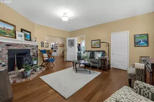 911 1st Ave, Seaside, OR 97138 - Photo 9