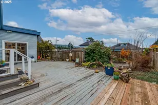 911 1st Ave, Seaside, OR 97138 - Photo 27