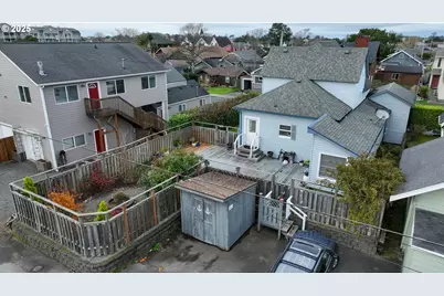 911 1st Ave, Seaside, OR 97138 - Photo 31