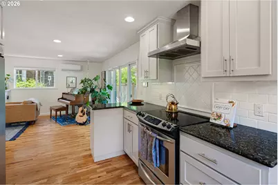 950 E 23rd Ave, Eugene, OR 97405 - Photo 19